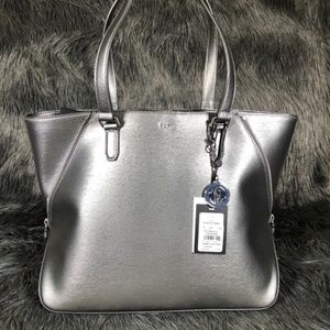 DKNY SUTTON SAFFIANO LARGE ZIP SIDE PEWTER TOTE